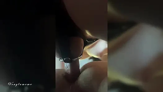 Takma yarakla kocamı boşalana kadar derinden ve sert sikiyorum