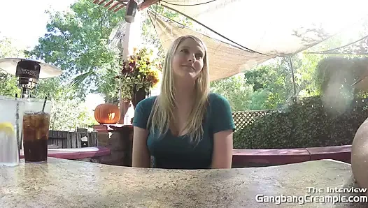 Wawancara musim panas sebelum nyepong kontolnya