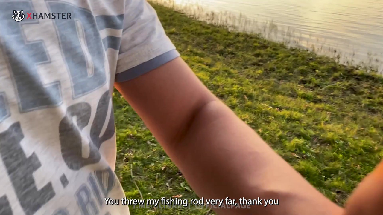 - 学习如何钓鱼。继母教继子钓鱼等等