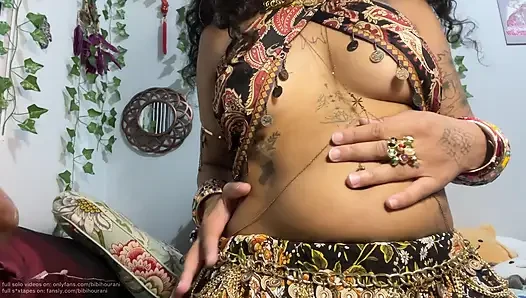 Hairy Pussy Under Boho Skirts