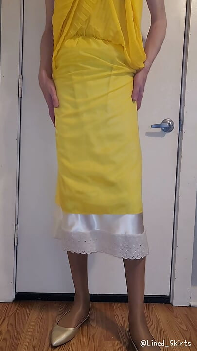 Yellow chiffon skirt with a satin half slip