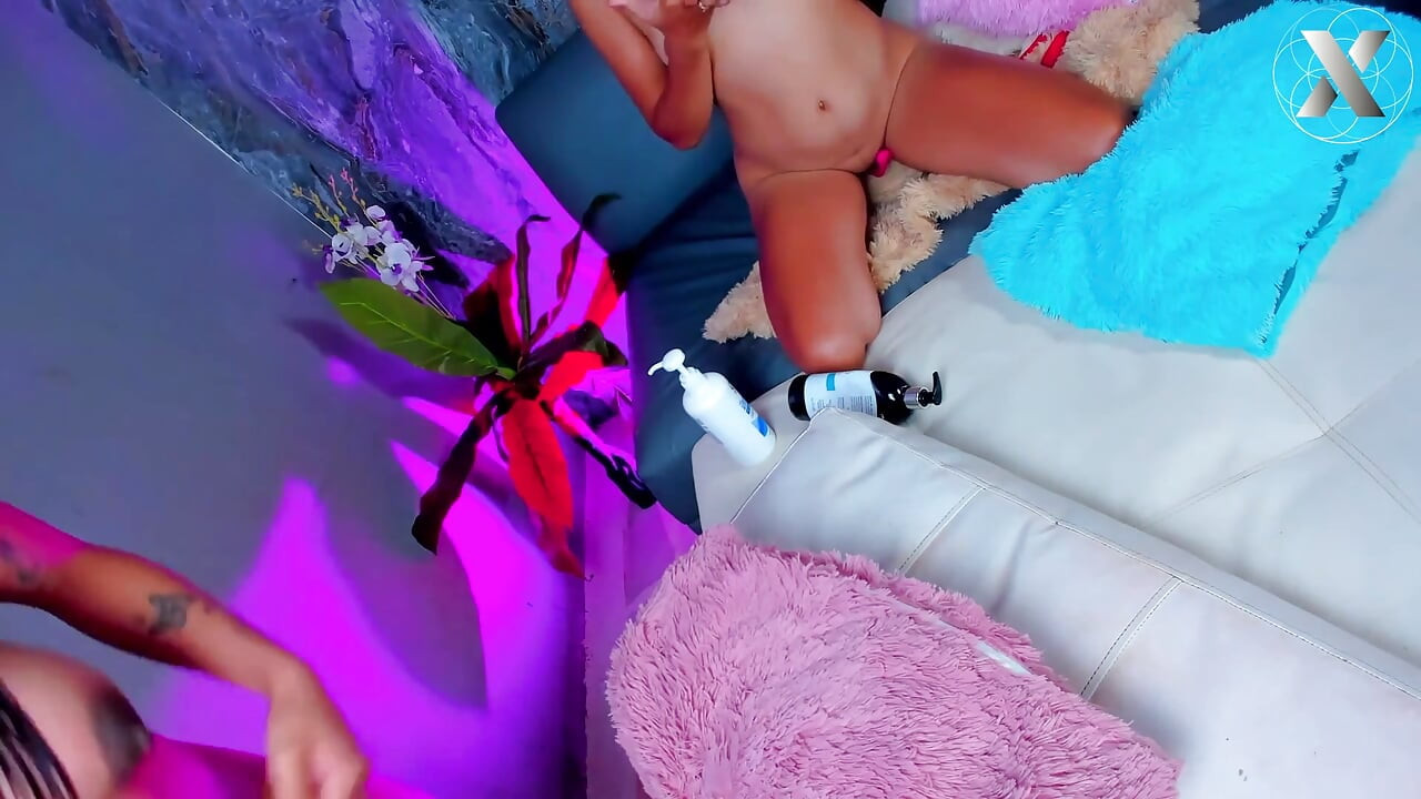 Sex rapid și puternic care o face să țipe