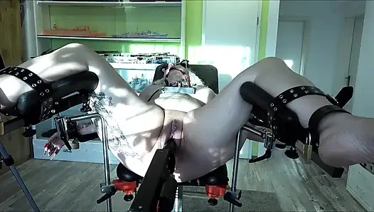 Slave Used on Gynogological Chair