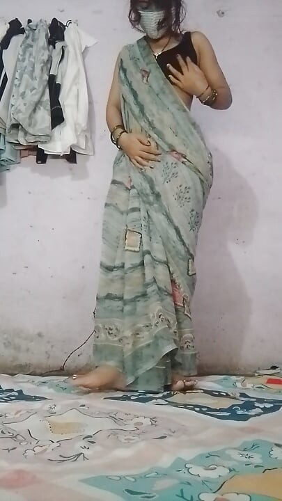 देसी लड़की मास्टरबेटिंग फिंगरिंग्स