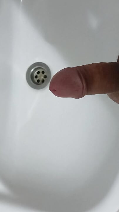 My best friend must be clean