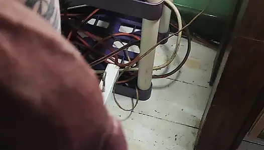 Хорошая девушка, обращение с нечестивым распятием и членом