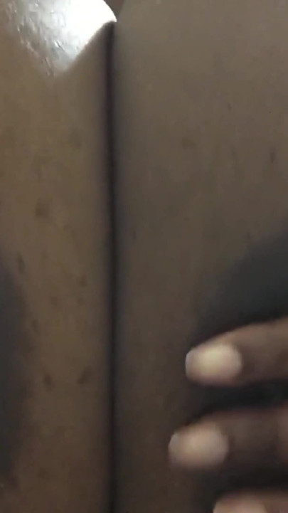 挑逗 閃現我的大奶，彈跳，搖晃 扭動我的乳頭