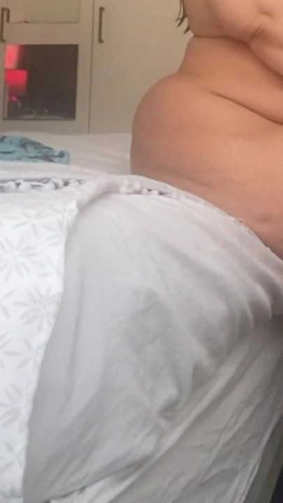 Hot Milf BBC Blow Job. Hungry for dick | Clip 1