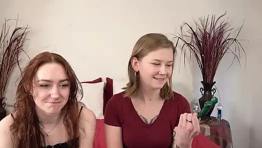 Desperate Amateurs горячая сексуальная тинка Salem, очень хорошенькая сладкая Nicole и другие горячие крошки с большими сиськами получают их тугие киски жестко отдолбили