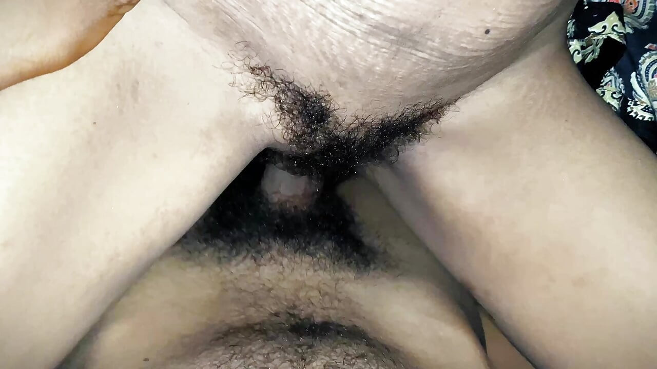 Dost ki hot sexy behen ki chudai Indian hot girl