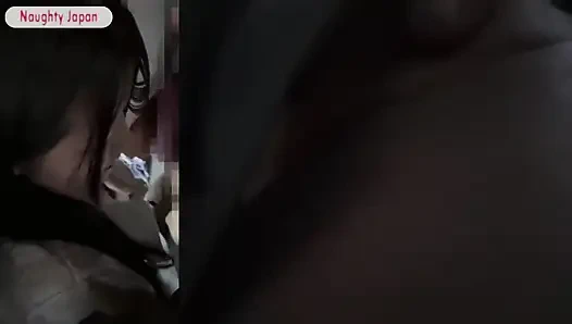 Pure Center Idol Falls. Halka açık oyuncak nefessiz frikiklerle azdırıyor