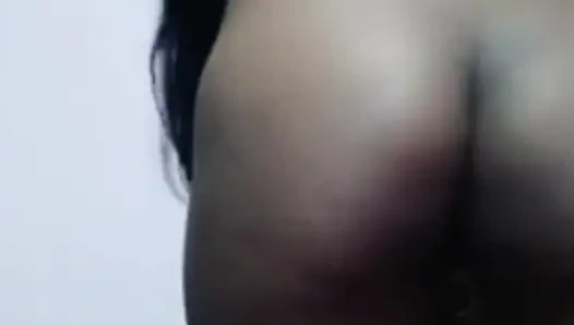 Pertunjukan panggilan video masturbasi seksi