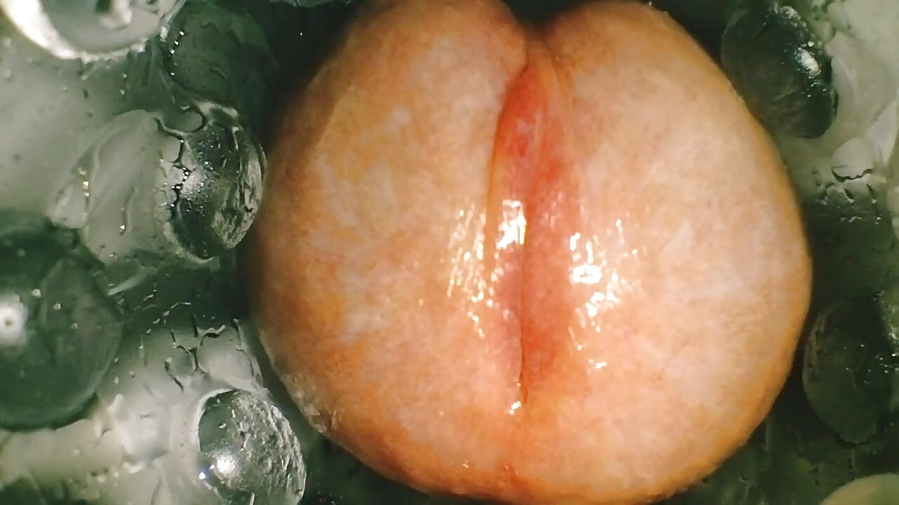 ASMR FLESLIGHT POV CUMSHOT CLOSE UP from my huge cock with slowmotion