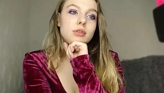Bbw jucielussie in stockings sexy fingering pussy