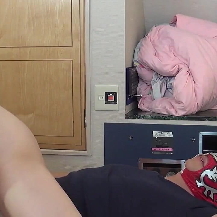 Hentai horny asian sluts 018