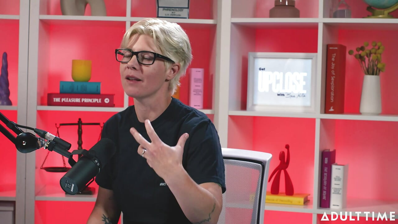 Octavia Red: Growing up Christian & Loving Gay Porn - the Adult Time Podcast