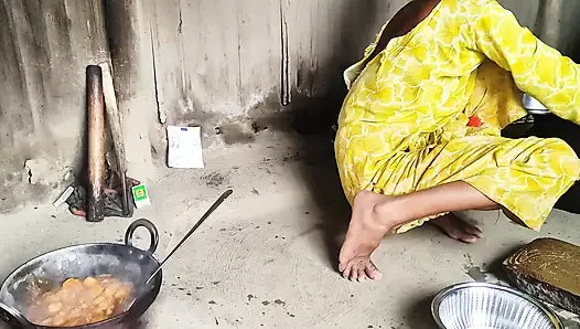 "Momen Kehidupan Desa Yang 🔥 Hot | Video vibrasi asli gadis desa india!