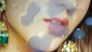 Sara Ali Khan dubbel cumtribute terug 2 cumshots terug op gezicht