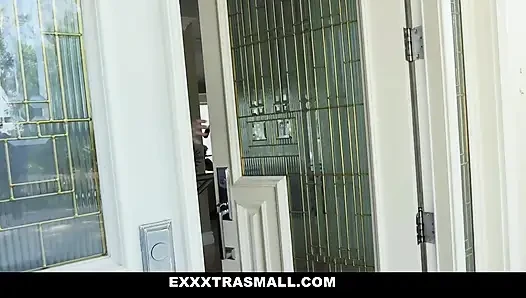 Tiny chick gets rammed by a friend zoned guy