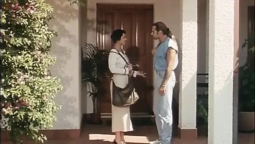 Vintage - memek berbulu lagi asik seks threesome... Crot di mulut