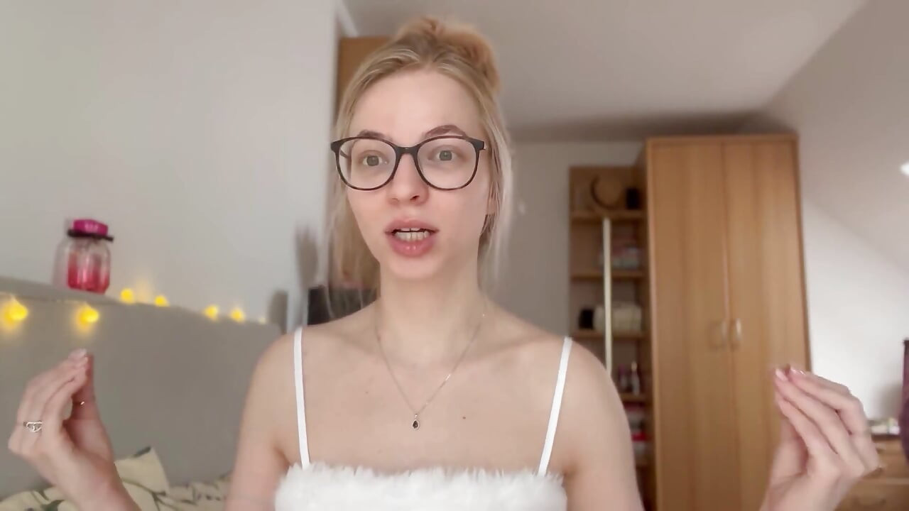 Femdom 2.0 - All You Need to Know About Female Dominance
