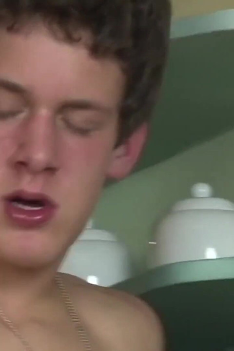Exclusive video Bareback: Sexy blond and his boyfriend anal fuck till they cum