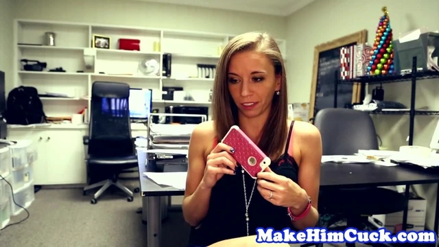 Smalltits eurobabe cuckolds her boyfriend