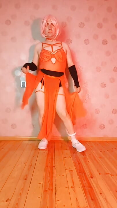 Club Slut Exotic Dance How Flexible White Body