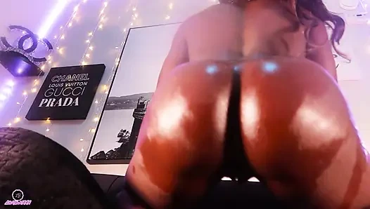 Lola black xXX fetter hintern ebenholzarsch zwinkelt