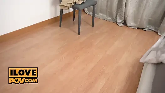 POV - обожающая сперму шлюшка Кейт Краветц платит ее сексуальные виски