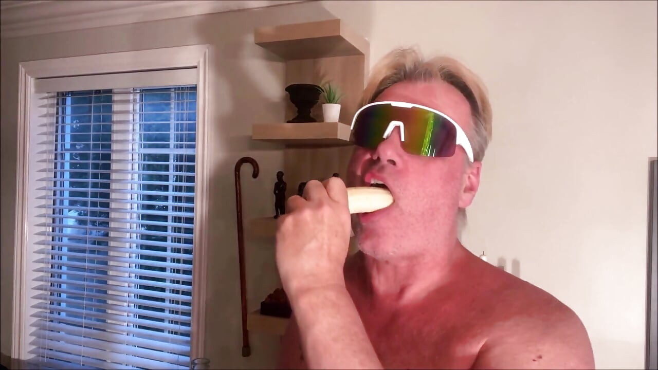 Dom Rod's Eatean Sperm Compilation 2
