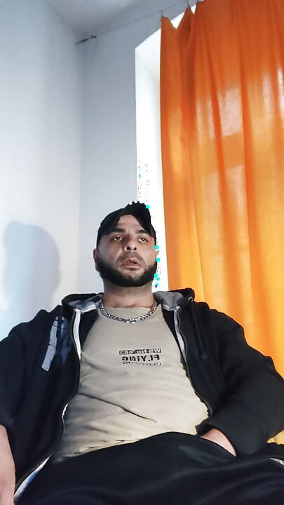 Dirtyjunkbro παίζει whit ένα βρώμικο κάλτσες. Πολλά Precum!