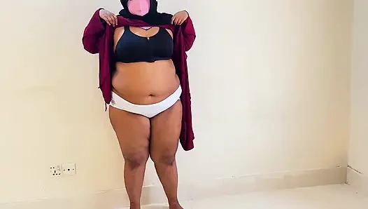 Ngentot tante seksi arab saudi sampai crot berkali-berkali