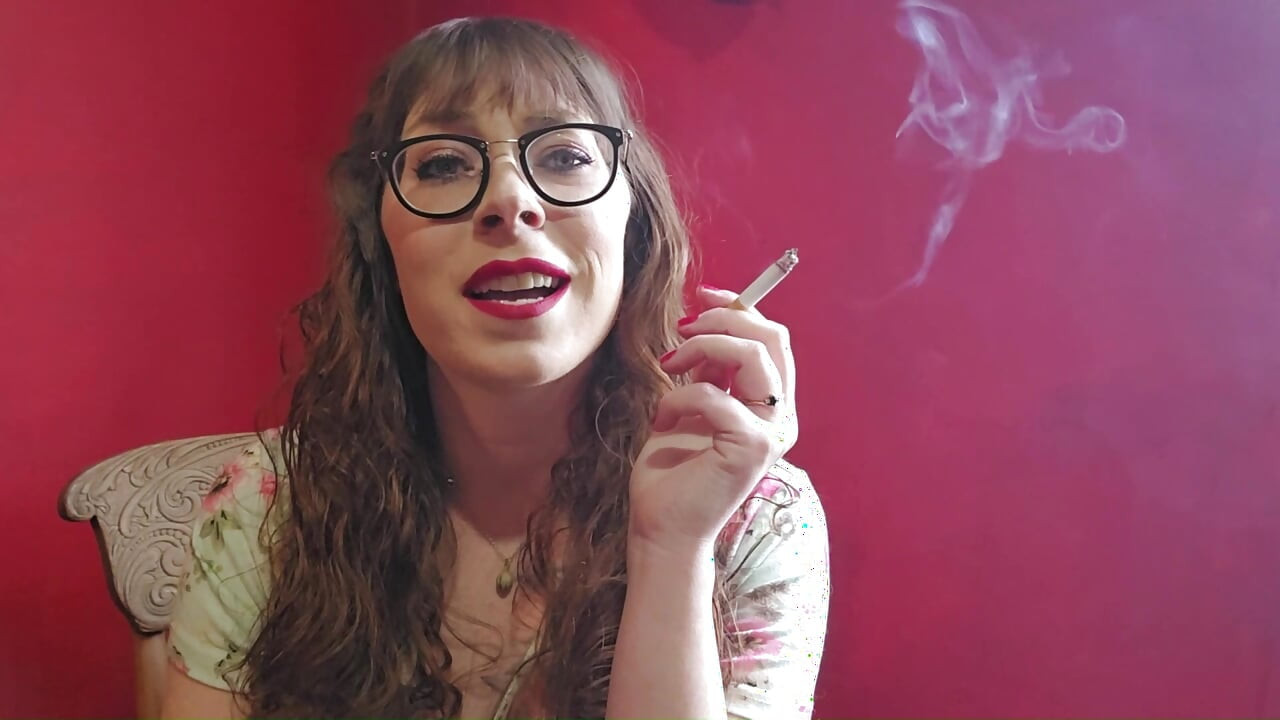 Would I date a non-smoker, and other smoking fetish questions answered