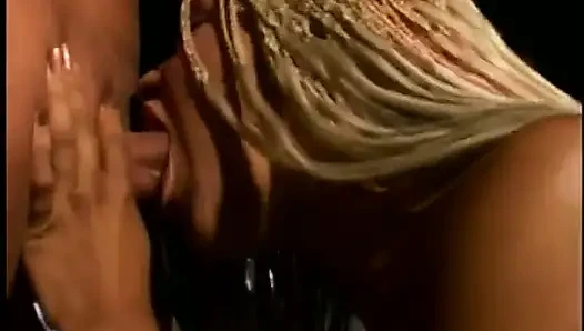 Sexy Ebony Blond Gets Hardcore Doggystyle Pounding
