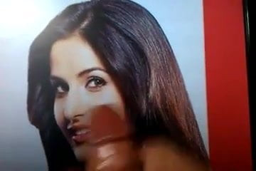 Sborra omaggio a Katrina Kaif n. 2