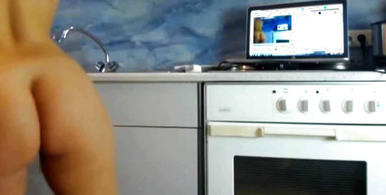 Sexydea's Sultry Kitchen Tease Watch Me Flaunt My Irresistible Assets!