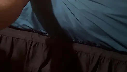 Bonemaiden lagi asik ngentot sama mainan seks di klitorisnya