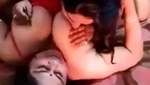 Desi lesbian bhabhis have sex