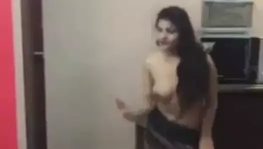 2 sexy paki Indian private nude dancers mujra topless