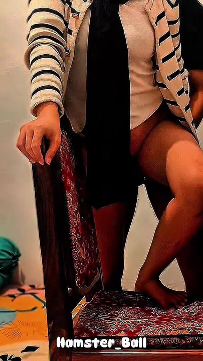 Skandal guru nakal ngentot murid 18+ tahun di pesantrennya | Klip 1