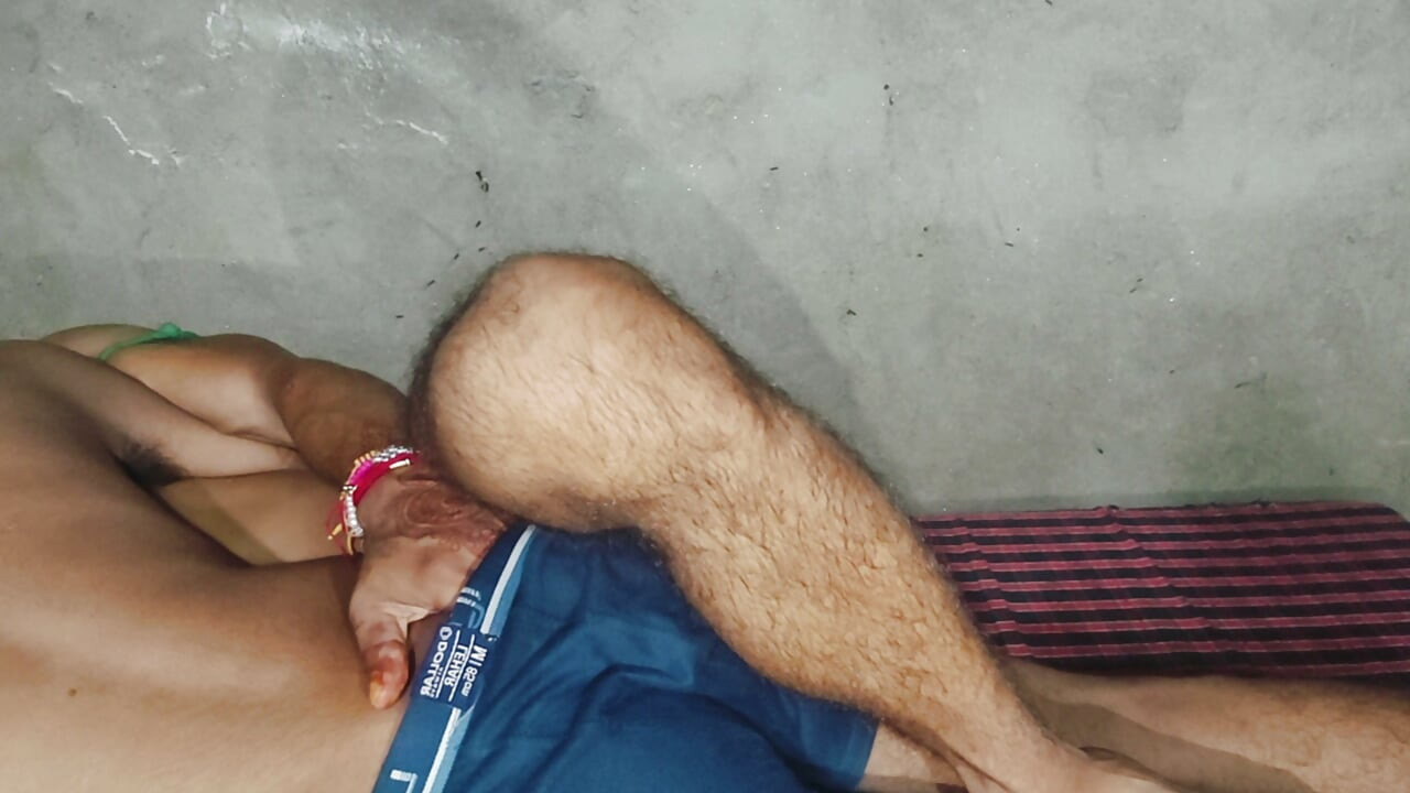 Bada lund se muh me ki chudai Indian me dost ne hot gaye