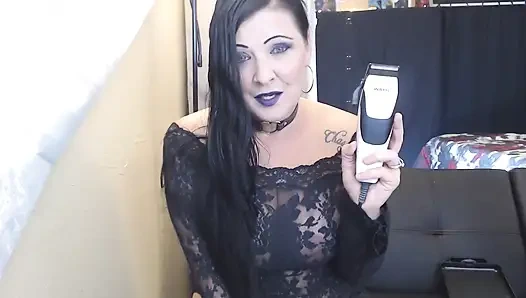 Wöchentliche erniedrigende kopfrasur