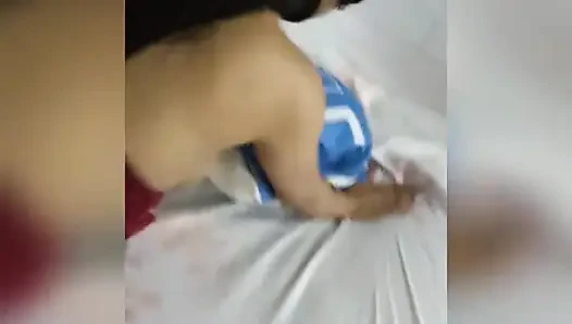 Моя подруга и я трахаемся в течение некоторого времени после работы, и это происходит