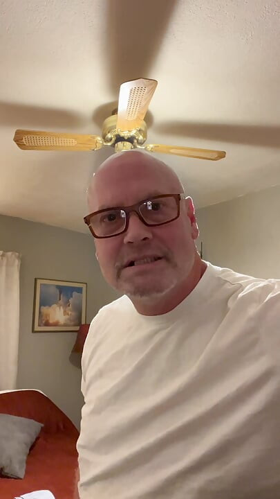 नग्न होना पसंद है