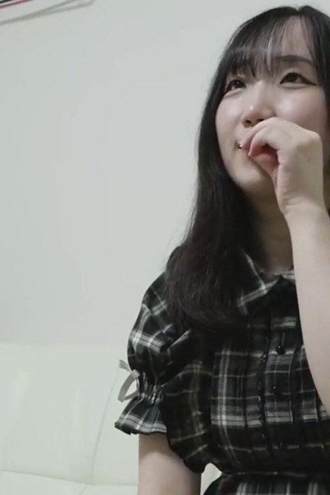 Captivating Hakata Beauty Reveals an Unexpected New Side in an Exclusive and Unforgettable Private Showcase