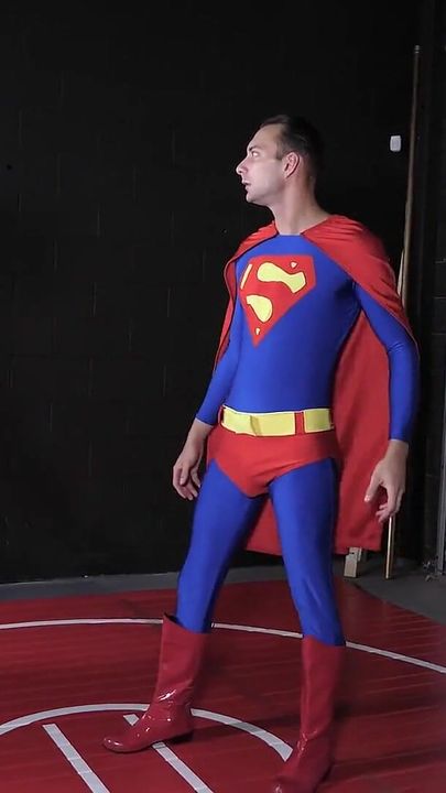 Superman kontra sex wrangler del 2 - Manupfilms