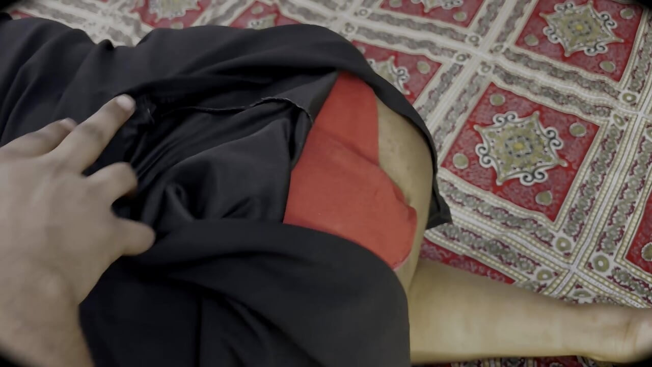 Cheating Wife Caught - Husband Punished With Rough Face Fuck Hindi