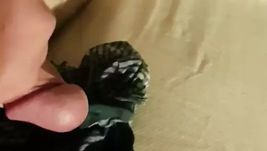 ev arkadaşımı düşünüyorum