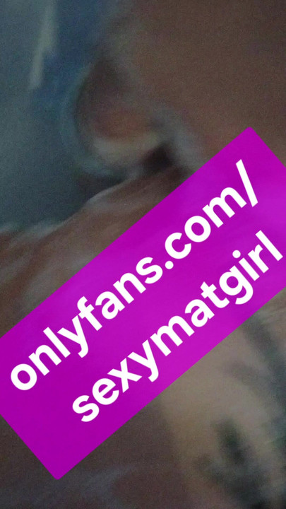 Sexy greek wife playing in the bath